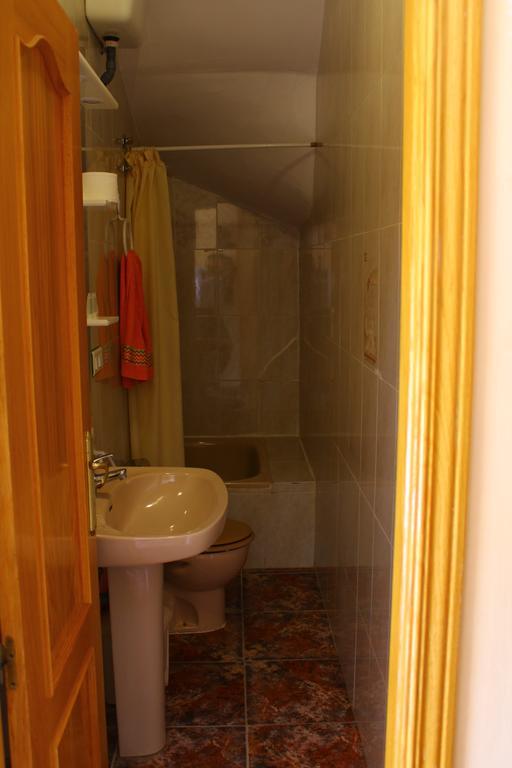 Residencial Los Robles Арройо-Фріо Номер фото