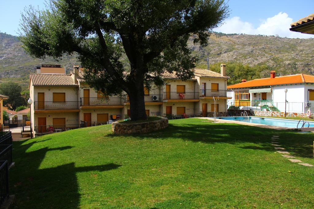 Residencial Los Robles Арройо-Фріо Екстер'єр фото