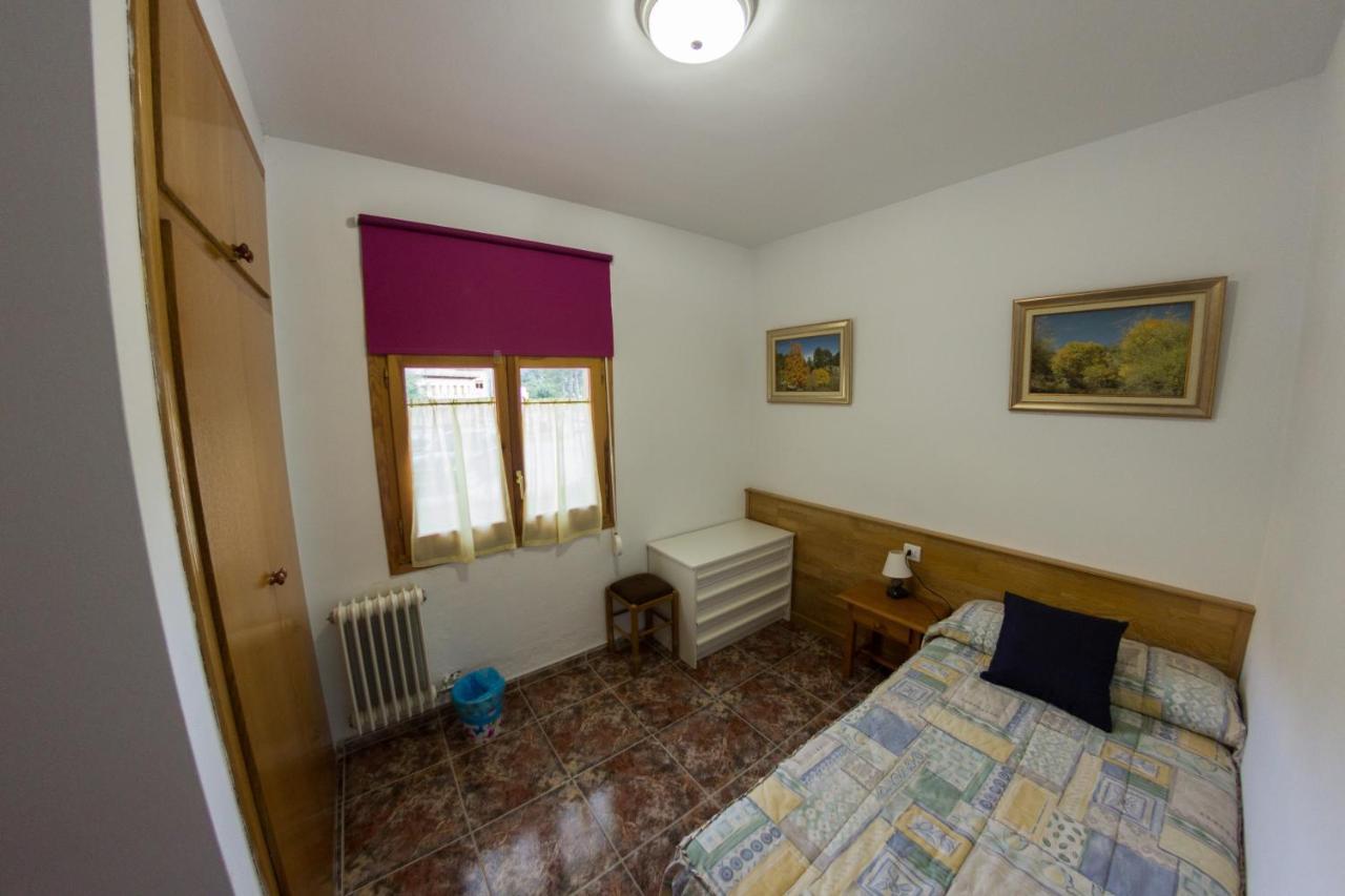 Residencial Los Robles Арройо-Фріо Номер фото